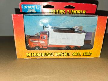 ERTL International Paystar 5000 Dump - Trucks of the World beschikbaar voor biedingen