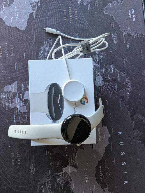 Google Pixel Watch (gen 1), Sieraden, Tassen en Uiterlijk, Smartwatches, Zo goed als nieuw, Android, Wit, GPS, Ophalen of Verzenden