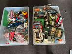 2 grote bakken LEGO. Veel diversiteit, alle kleuren, Ophalen, Gebruikt, Losse stenen, Lego