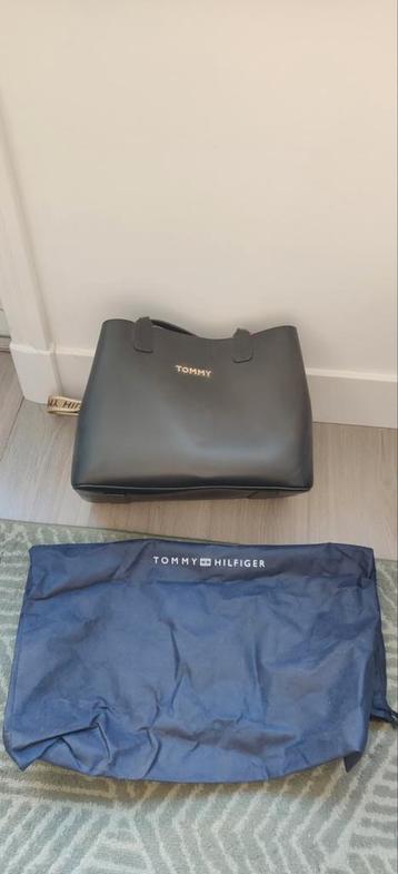 Tommy Hilfiger schoudertas / handtas zwart beschikbaar voor biedingen