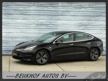 Tesla Model 3 Standard RWD Plus 325pk Pano Autopilot Leer beschikbaar voor biedingen