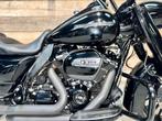 HARLEY-DAVIDSON ROAD KING CUSTOM FLHRS (bj 2019), Motoren, Motoren | Harley-Davidson, 2 cilinders, Bedrijf, Meer dan 35 kW, Toermotor