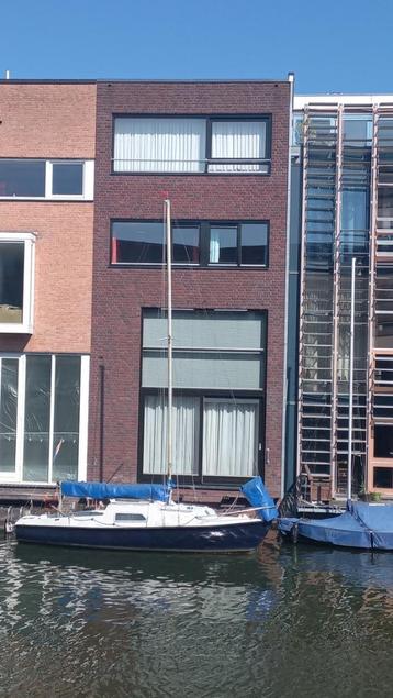 zeilboot, kajuit, Geisha beschikbaar voor biedingen