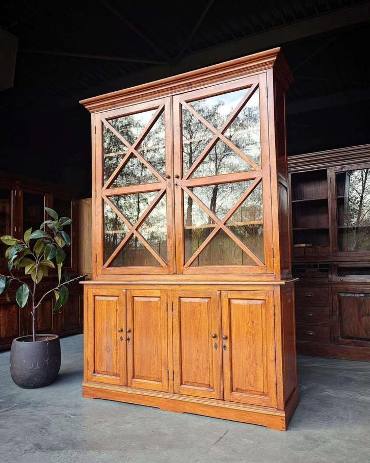 Prachtige eikenhouten bufftekast | Hoge winkelkast #2376, Huis en Inrichting, Kasten | Buffetkasten, Gebruikt, 200 cm of meer