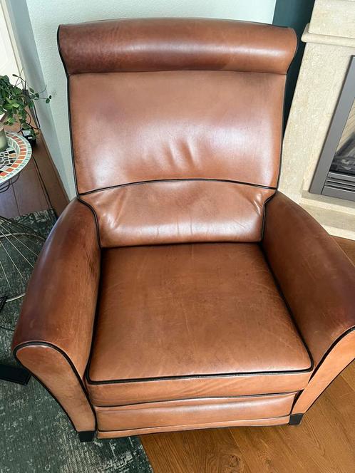 Lederen Electr. Verstelbare Fauteuil, Huis en Inrichting, Fauteuils, Zo goed als nieuw, 50 tot 75 cm, Minder dan 75 cm, Ophalen
