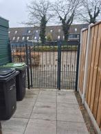 IJzeren sierhek, 2.38m lang, gedemonteerd met betonkluit, Ophalen, Gebruikt, IJzer, Sierhekwerk