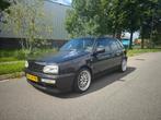 Volkswagen Golf 2.8 VR6, Auto's, Volkswagen, Voorwielaandrijving, Gebruikt, 1207 kg, Zwart