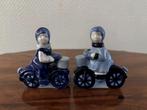 Delftsblauw peper- en zoutstel man + vrouw op motor., Antiek en Kunst, Antiek | Keramiek en Aardewerk, Ophalen of Verzenden