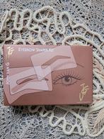 Nieuw doosje sjablonen wenkies met kwastje, Sieraden, Tassen en Uiterlijk, Uiterlijk | Cosmetica en Make-up, Ophalen of Verzenden