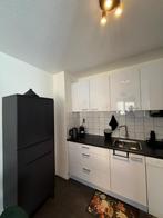 Moderne hoogglans witte keuken, Huis en Inrichting, Keuken | Complete keukens, Wit, Enkelwandige keuken, Ophalen of Verzenden