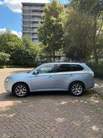 Mitsubishi Outlander 2.0 Dohc Mivec Phev 203pk 4WD CVT 5P, Outlander, Zwart, 4 cilinders, Blauw