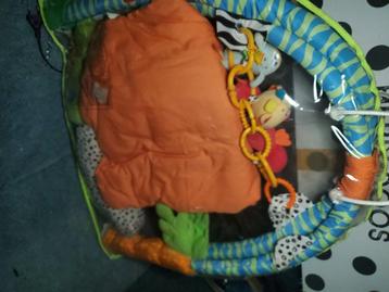 Baby gym beschikbaar voor biedingen