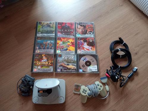 PlayStation 1 slim, Spelcomputers en Games, Spelcomputers | Sony PlayStation 1, Gebruikt, Met 1 controller, Met games, Met geheugenkaart