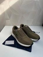 Prada Schoenen Groen - Maat 45 (valt als 44), Kleding | Heren, Schoenen, Ophalen of Verzenden, Nieuw, Overige kleuren, Sneakers of Gympen