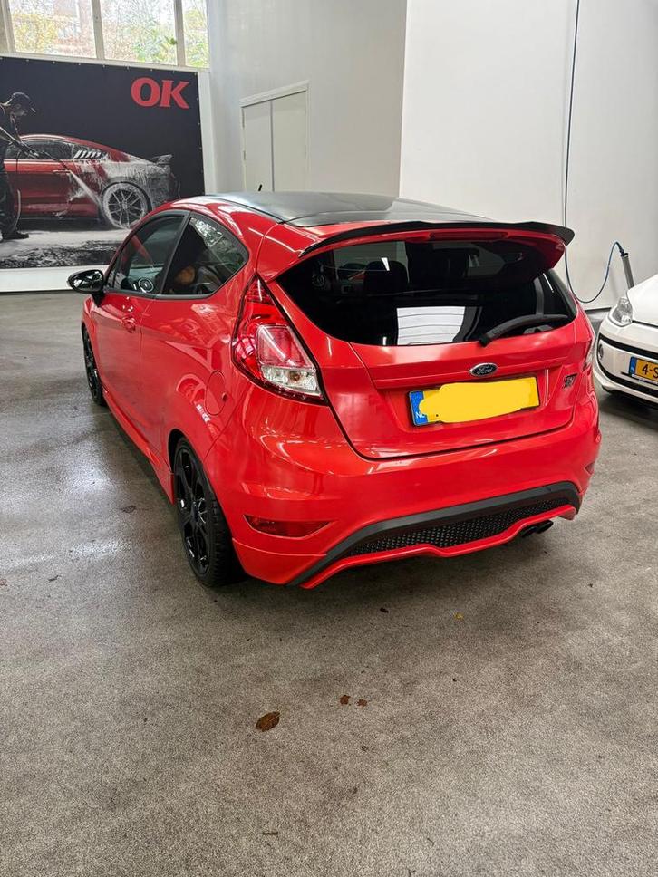 Ford Fiesta ST met spuitwerk, Auto's, Ford, Particulier, Fiësta, Airbags, Airconditioning, Bluetooth, Elektrische buitenspiegels