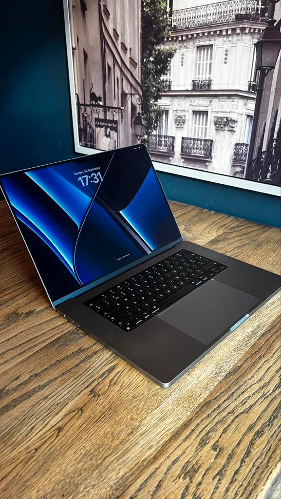 Macbook Pro - 16 Inch - M1 Pro, Computers en Software, Apple Macbooks, Zo goed als nieuw, MacBook Pro, 13 inch, 4 Ghz of meer