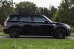 Mini Mini Clubman 2.0 192 PK Aut7 Cooper S Chili Serious Bns, Auto's, Mini, 1998 cc, Zwart, 17 km/l, 1300 kg