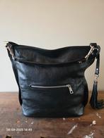 Elegante Zwarte Leren Schoudertas, Ophalen of Verzenden, Zo goed als nieuw, Zwart, Schoudertasje