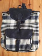 Rugzak met leer, Ophalen, Zo goed als nieuw, 25 tot 40 cm, 30 tot 45 cm