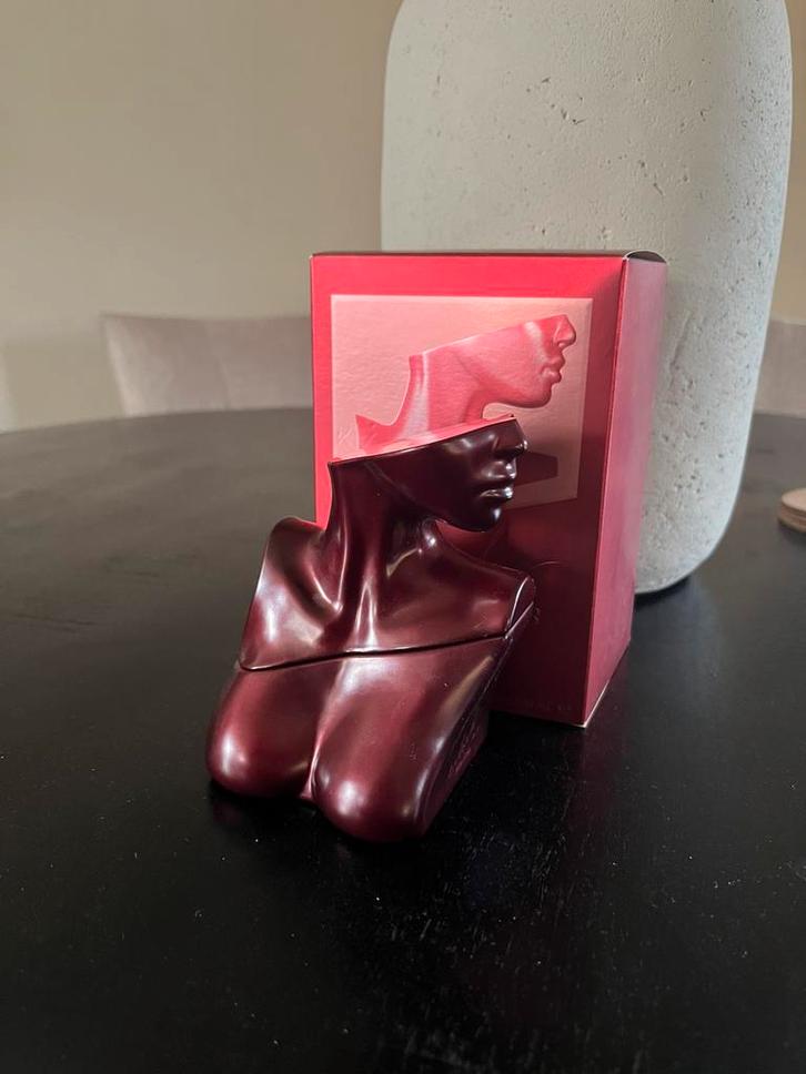 Billie eilish parfum, Eilish 3, Sieraden, Tassen en Uiterlijk, Uiterlijk | Parfum, Nieuw, Ophalen of Verzenden