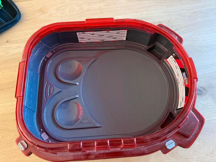 Beyblade Arena, Beyblades & Accessoires, Kinderen en Baby's, Speelgoed | Overig, Gebruikt, Jongen of Meisje, Ophalen