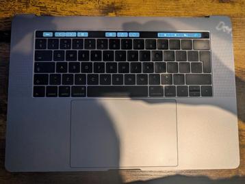 MacBook pro 2016 zonder scherm beschikbaar voor biedingen