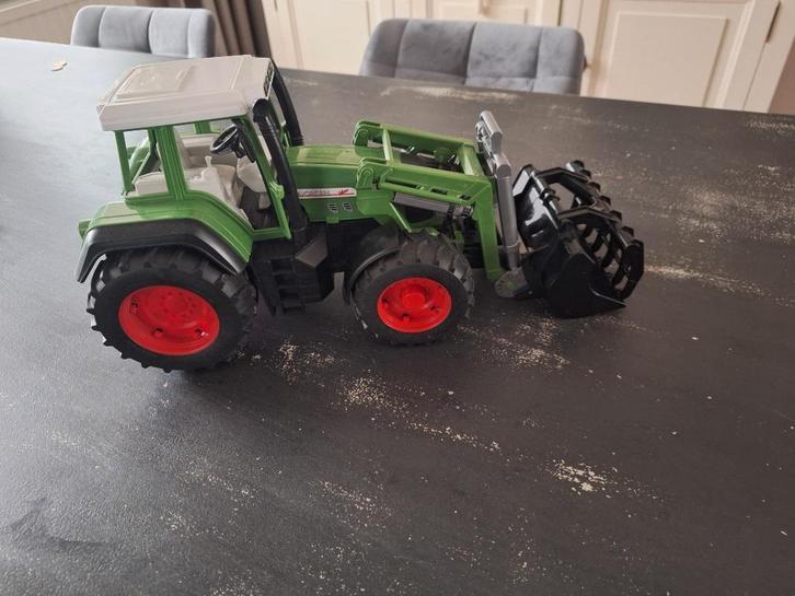 Tractor Favorit 926, Kinderen en Baby's, Speelgoed | Speelgoedvoertuigen, Zo goed als nieuw, Ophalen of Verzenden