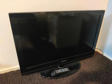 Samsung 32 inch tv  beschikbaar voor biedingen