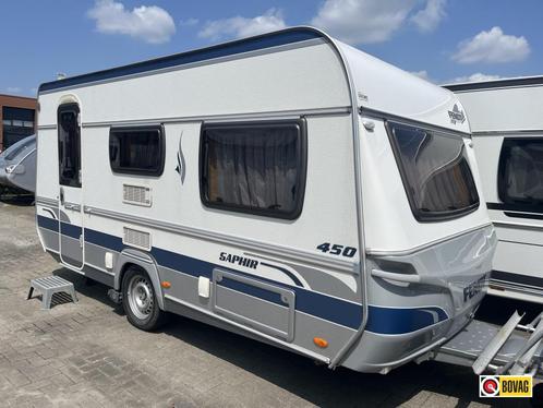 Fendt Saphir 450 QB MET MOVER EN VOORTENT, Caravans en Kamperen, Caravans, Bedrijf, tot en met 4, 1000 - 1250 kg, Treinzit, Fendt