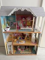 Poppenhuis met lift, Ophalen, Poppenhuis