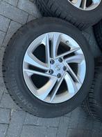 17inch Originele Nissan Qashqai Velgen! A merk Winterbanden!, Banden en Velgen, 17 inch, Personenwagen, Gebruikt
