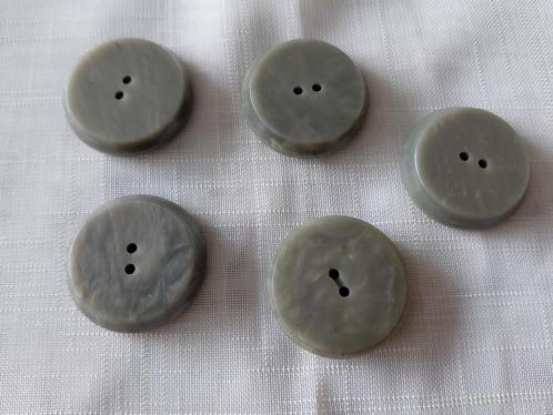 grijze dikke knopen, gemêleerd, ø 27 mm, 5 stuks., Hobby en Vrije tijd, Naaien en Fournituren, Gebruikt, Knoop of Knopen, Verzenden