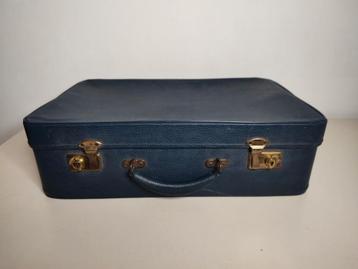 K455 VINTAGE jaren 50  koffer van geperst karton beschikbaar voor biedingen