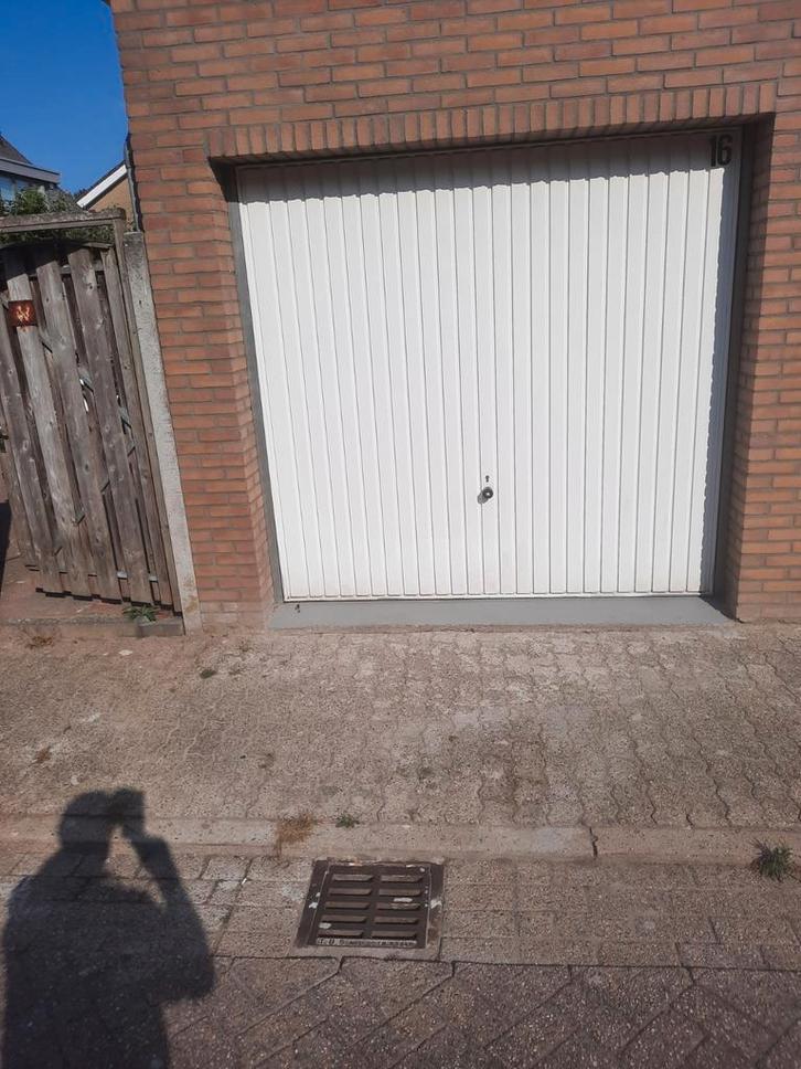 Te huur garagebox, Lieshout,  Eindhoven  Venray, Helmond., Zakelijke goederen, Bedrijfs Onroerend goed, Bedrijfsruimte