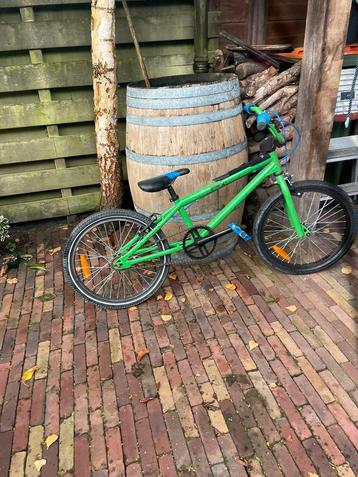 BMX Redline 18 inch beschikbaar voor biedingen