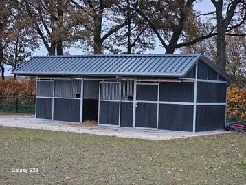 BUITENSTALLEN / SCHUILSTALLEN/ PAARDENBOXEN/STALRAMENEN  ENZ beschikbaar voor biedingen