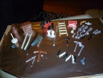 Vintage Playmobil gereedschap items beschikbaar voor biedingen
