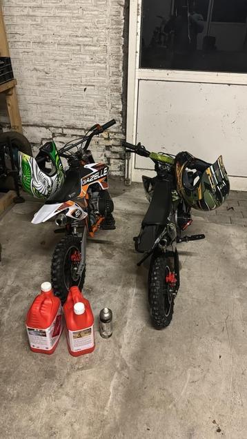 2 x Nitro minicrosser 49 cc incl crosshelm beschikbaar voor biedingen