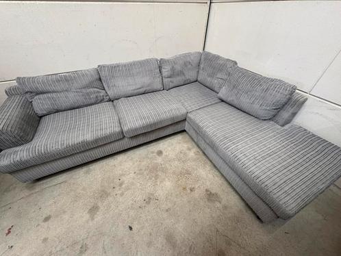 Grijze ribstof hoekbank - gereinigd!!, Huis en Inrichting, Banken | Bankstellen, Gebruikt, Hoekbank, Vierpersoons of meer, 250 tot 300 cm