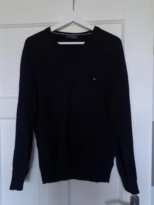 Mooie zwarte trui Tommy Hilfiger
Maat M, Kleding | Heren, Truien en Vesten, Zo goed als nieuw, Maat 48/50 (M), Zwart, Ophalen of Verzenden