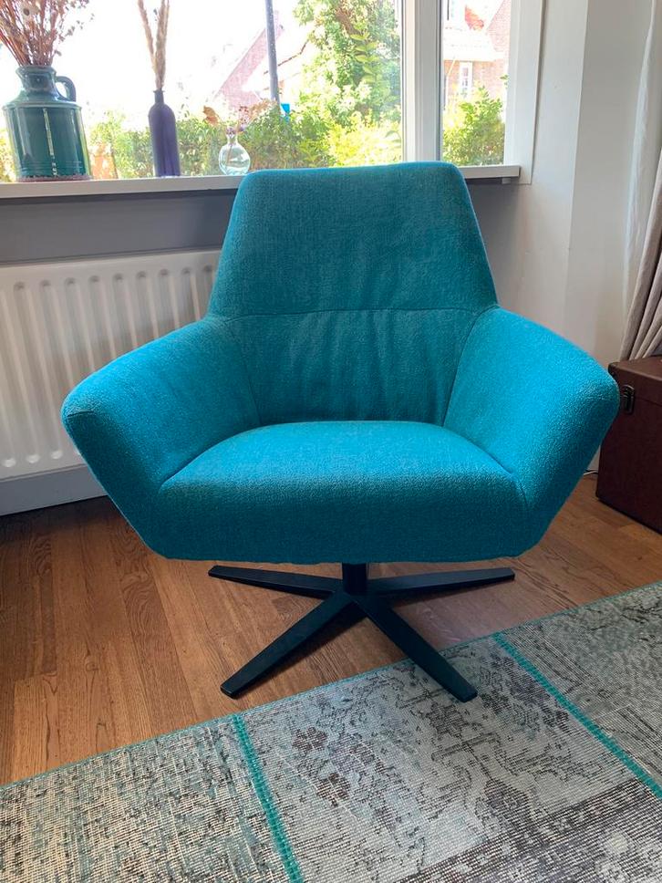 Blauwe Zyba fauteuil van Piet Klerkx, Huis en Inrichting, Fauteuils, Zo goed als nieuw, Stof, 50 tot 75 cm, 75 tot 100 cm, Ophalen