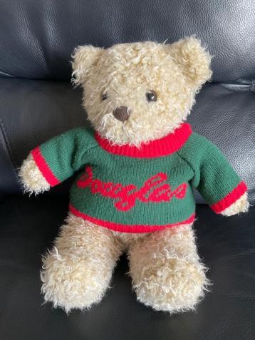 DOUGLAS TEDDYBEER. beschikbaar voor biedingen