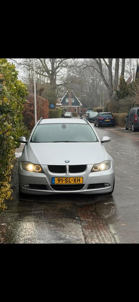BMW 3 serie 320i Automaat netjes, Auto's, BMW, Particulier, 3-Serie, Benzine, C, Stationwagon, Automaat, Origineel Nederlands