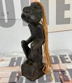 1950 - Afrika africa Senufo handgesneden Hout zittend beeld, Ophalen of Verzenden