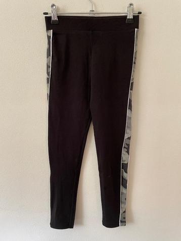 C&A legging  beschikbaar voor biedingen