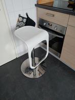 Ikea barkruk Carl Öjerstam

 Wit verstelbaar, Huis en Inrichting, Barkrukken, 1 kruk, Ophalen, Zo goed als nieuw