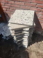 24 stenen 40x40 en 6 halve tuinstenen, Ophalen, Gebruikt, 10 m² of meer, Beton