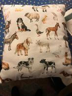 kinder kussen leerzaam met leuke beestjes erop, Ophalen, Jongetje of Meisje, Wit, Nieuw