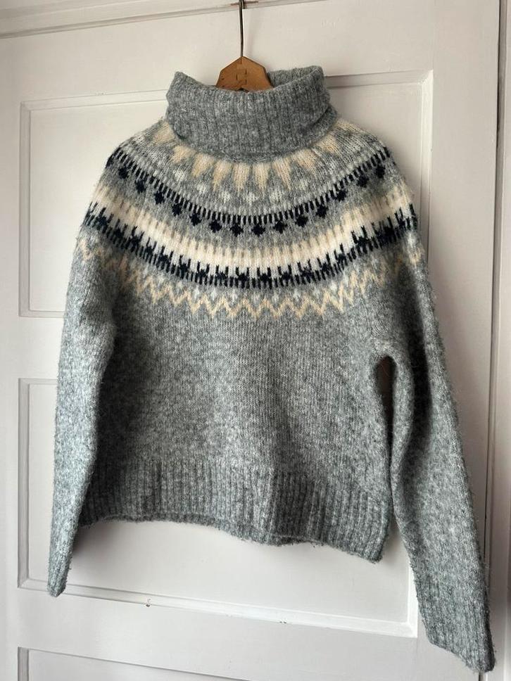 Fijne zachte warme Ijslandse stijl grijze trui Zara  S 36, Kleding | Dames, Truien en Vesten, Zo goed als nieuw, Grijs, Ophalen of Verzenden