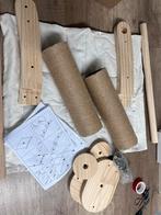 Kattenhangmat en 2 klimpalen - treden voor aan de muur, Ophalen of Verzenden, Nvt, Krabmeubel-onderdelen, Nvt